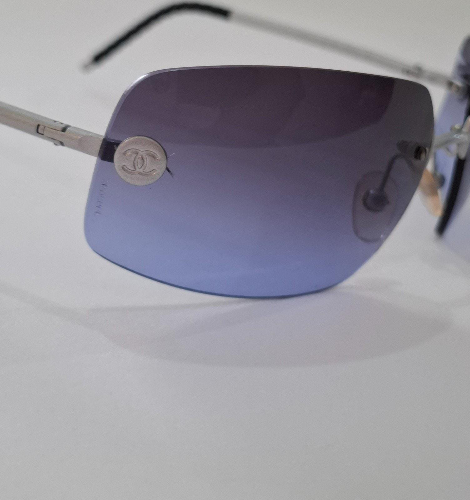 Vintage 90s Chanel Rimless Sunglasses 4035 C167/79 – Purple