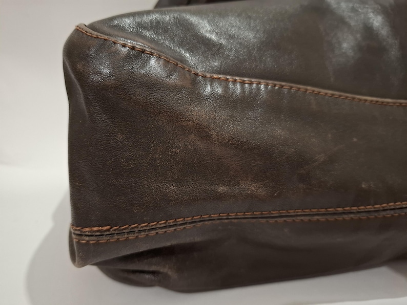 Vintage Valentino Garavani Hobo Brown Handbag with Bow image 11