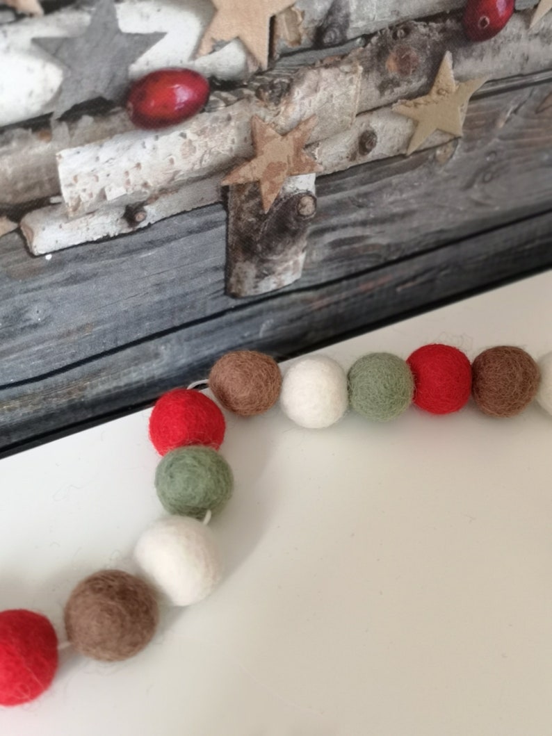 Festive Felt Ball Garland .Christmas tree decoration Christmas Autumn Pom Pom Garland Winter Home Decor Hanging Wall Decorations