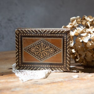 Wood Maquetry Box. Khatam Inlay. Treen. Brown Beige Cream Jewellery Case. Mid Century Vintage Decor C1960