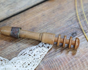 19th Century French Sewing Etui: Antique Thread Winder & Needle Case