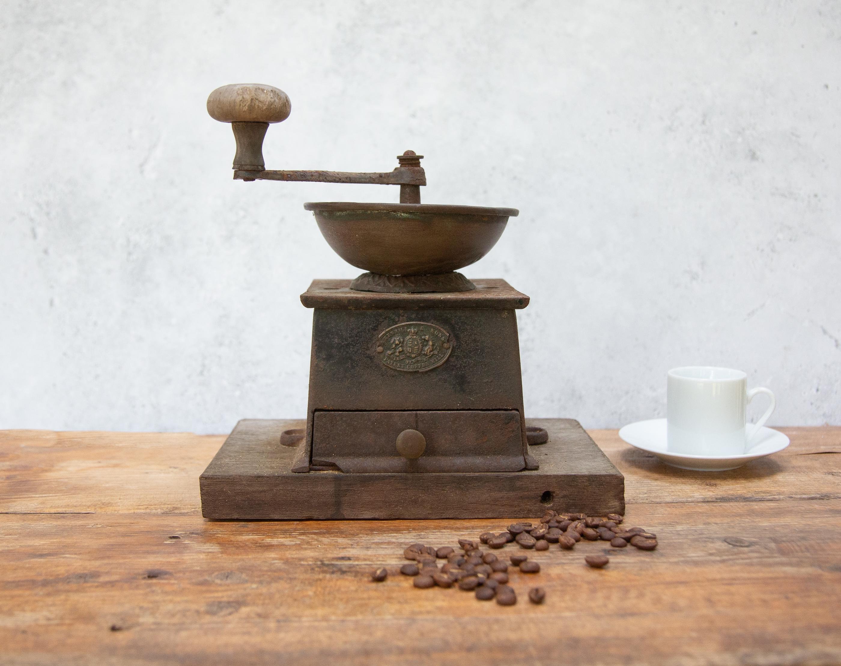 Old fashioned coffee grinder outlet