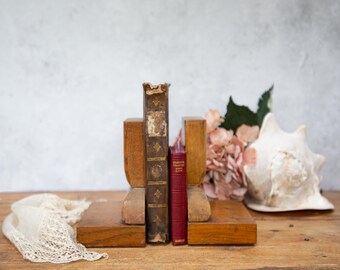 Art Deco Oak Book Ends: Carved. Warm Tone Wood; 1920s Antique Decor