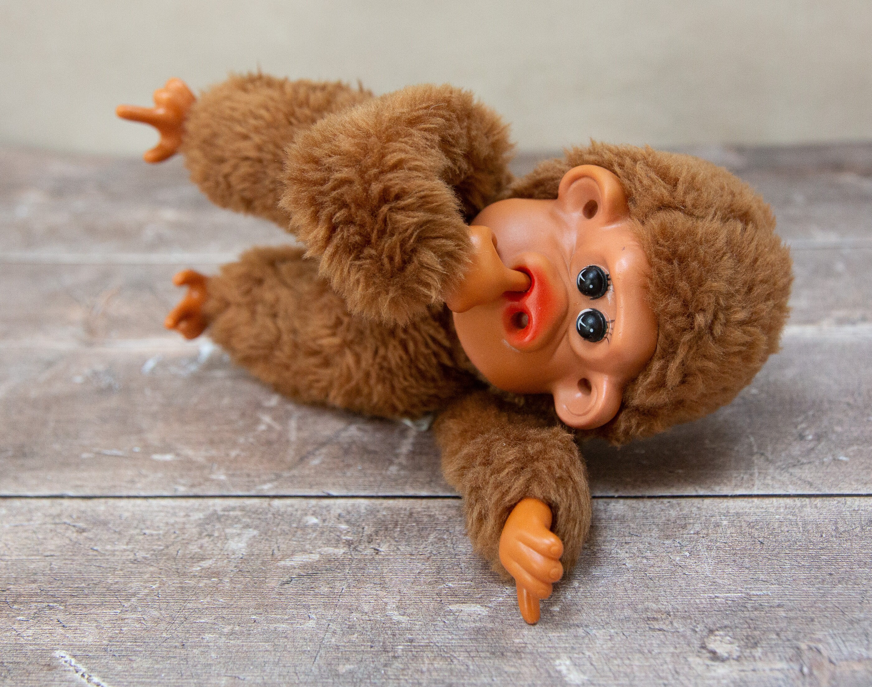 1980 stuffed monkey