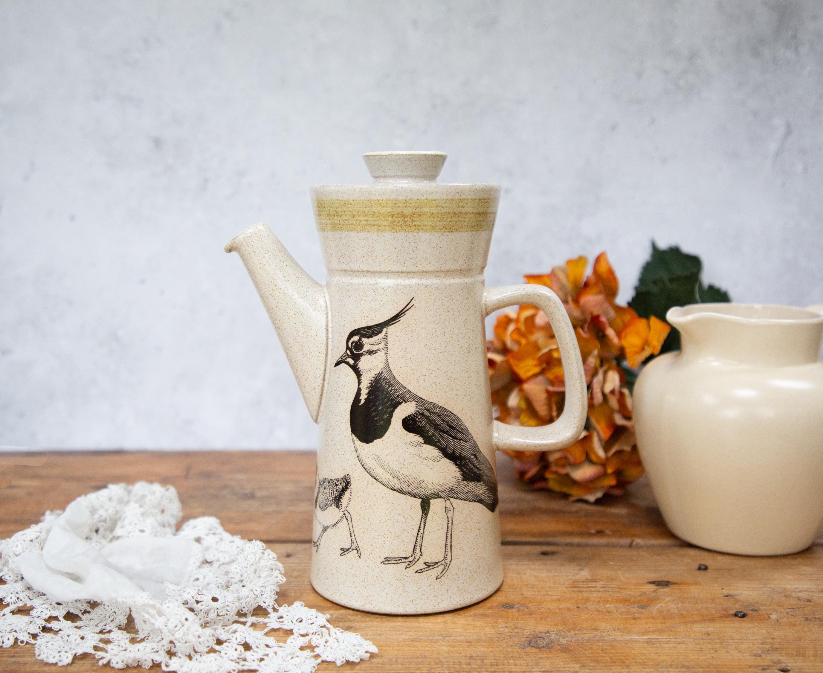 Denby RSPB Bird Coffee Pot. Lapwing & Chick. Beige Black. Vintage
