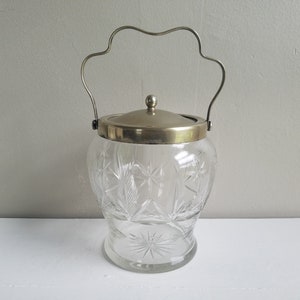Vintage Cut Glass Lidded Biscuit Jar with Lid by E.P.N.S, Vintage Starburst, Made in England, Lidded Candy Jar, Vintage Kitchen, Cut Glass