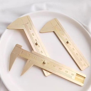 Calibrador Vernier digital de cobre puro de alta precisión para joyas y accesorios: pequeño, portátil e ideal para mediciones detalladas