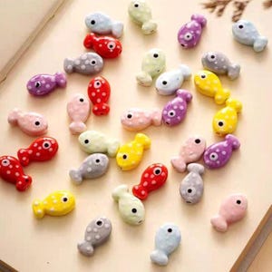 10PCS Mixed Handmade Fish Ceramic Beads Painted Porcelain for Vintage-Inspired Necklace Bracelet Jewelry Making