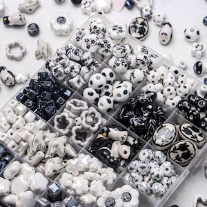 2PCS   Black Ceramic Flower Beads - DIY Jewelry Making