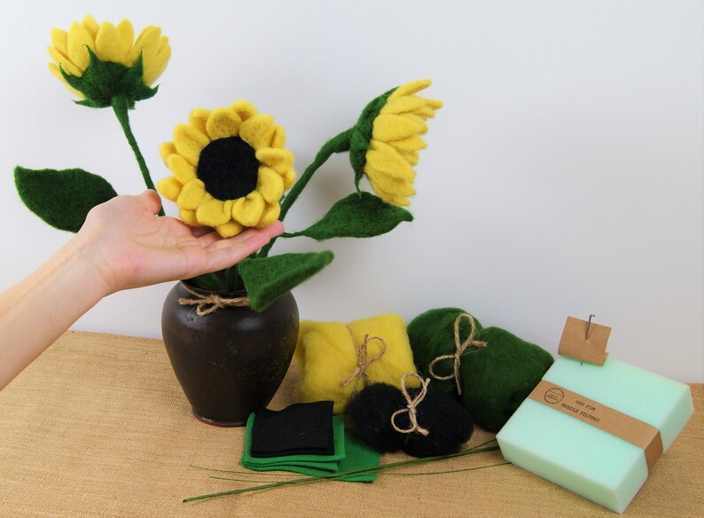 DIY 3 SUNFLOWER felt flower kit felting flower diy kit Etsy