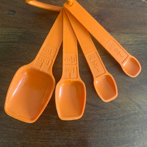 Vintage Dark Orange Tupperware Measuring Spoons Set of 4