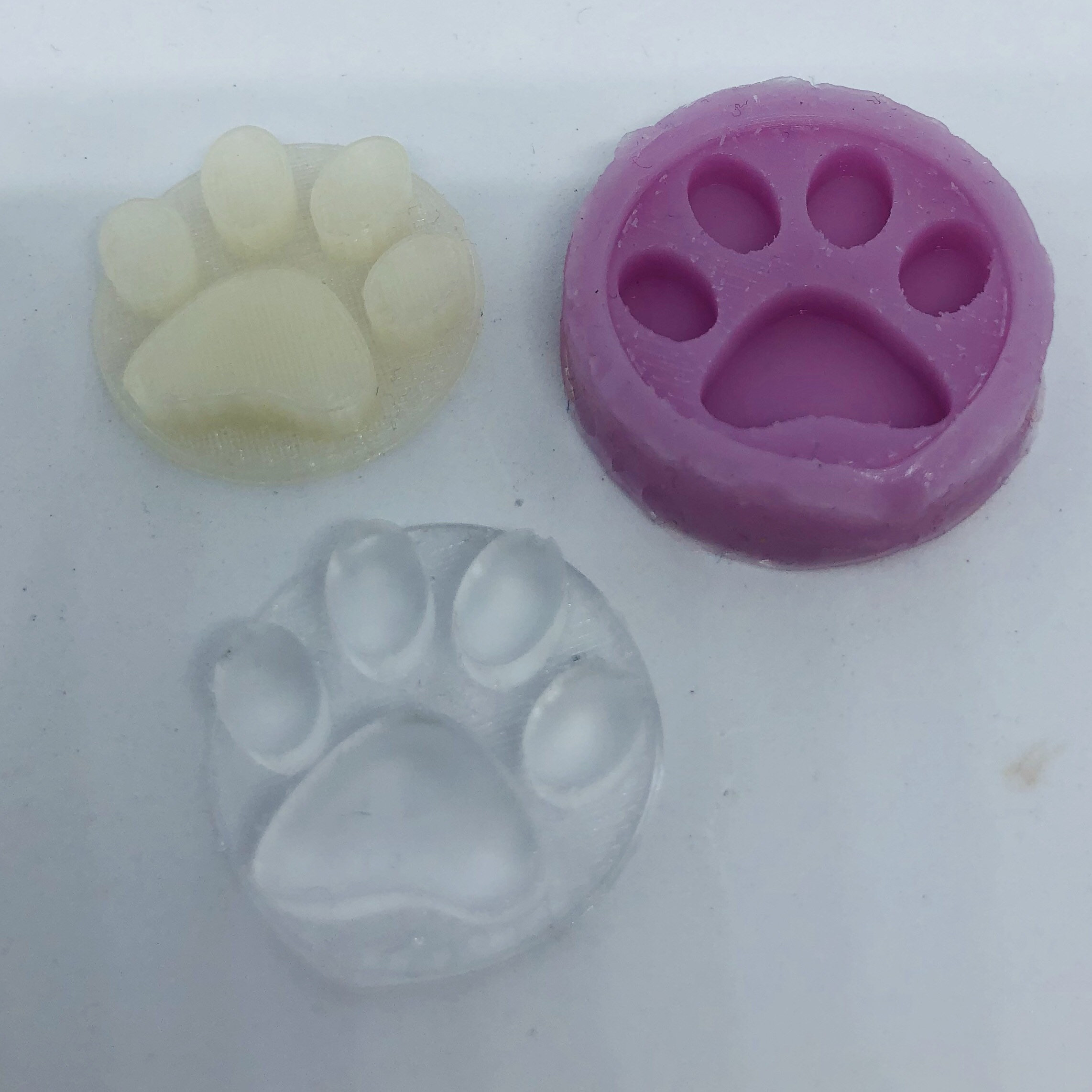 Glitter and Crafts 4U Domino Mold- Paw Shape Paw Domino Mold