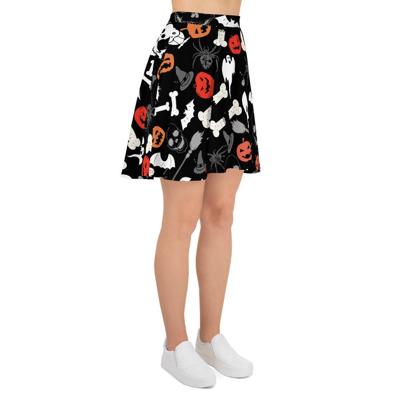 Halloween skirt women Black skirt Halloween skull bat ghost pumpkin skirt Halloween Halloween gift women Skater Skirt Halloween
