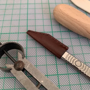 Handcrafted Leather Swann Morton 10A Scalpel cap / protector / cover / lid / case / sheath