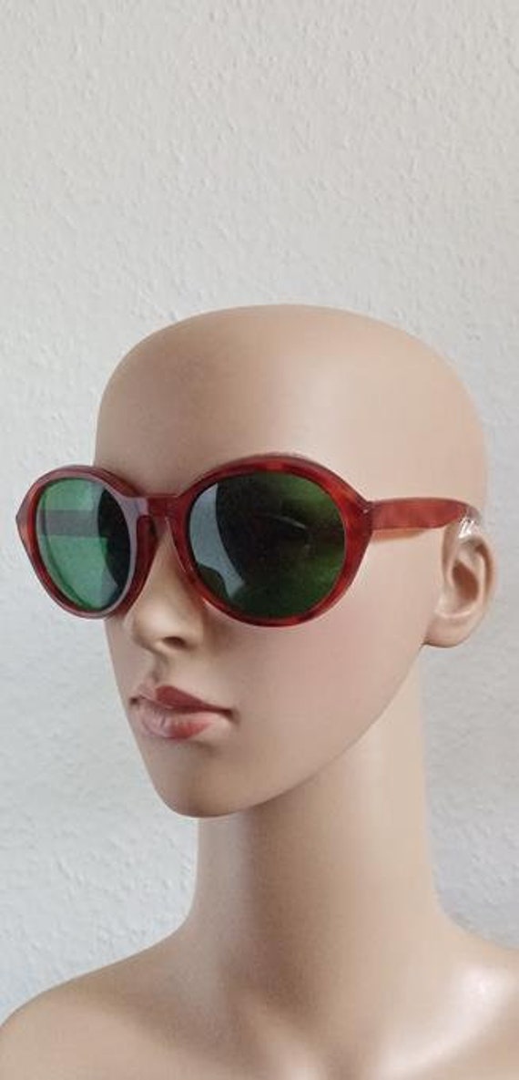 Vintage Sunglasses 60/70s - image 4