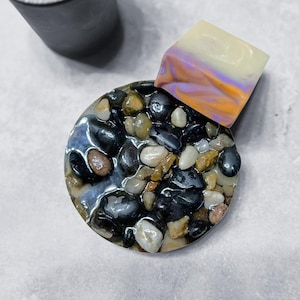 Handcrafted River Rock Soap Dish – Natural Stone Bathroom Decor
