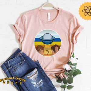 Vintage Alien T-Shirt, Alien T Shirt, Funny Space T-Shirt, Alien Lover Shirt, UFO Tshirt, Alien Abduction Shirt, Hoodies, Gift For Dad Mom