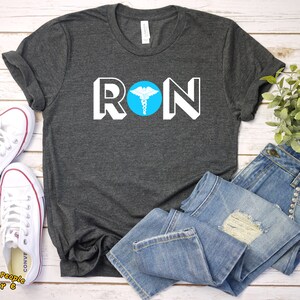 Camiseta de Enfermera Registrada / Camiseta de Enfermera Registrada / Tank Top / Sudadera con capucha / RN Gift / Camiseta de Enfermera Registrada