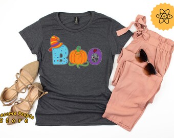 Boo Halloween T-Shirt mit Spinnen und Hexen Mütze / Boo Halloween Shirt / Kürbis T Shirt / Unisex Body Halloween Shirt / Spider Shirt