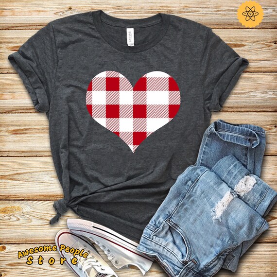 Valentine Heart Shirt, XOXO Love Shirt, Valentines Gift For Her, Love Heart Shirt, Love Red Heart, Sweatshirt, Hoodies
