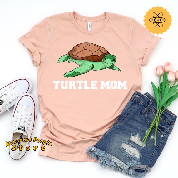 Turtle Shirt, Love Turtles Shirt, Animal Lover, Turtle Gifts, Beach Lover Tee, Save The Turtles, Turtle Mom Dad, Hawaiian Turtle