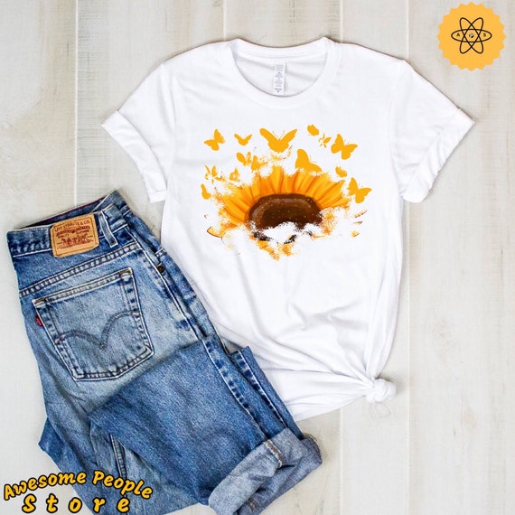 Sunflower Tee, Vintage Butterfly Shirt, Design Art, Butterfly Tee Shirt, Butterfly, Butterfly T Shirt, Sunflower Shirt, Sunflower Butterfly