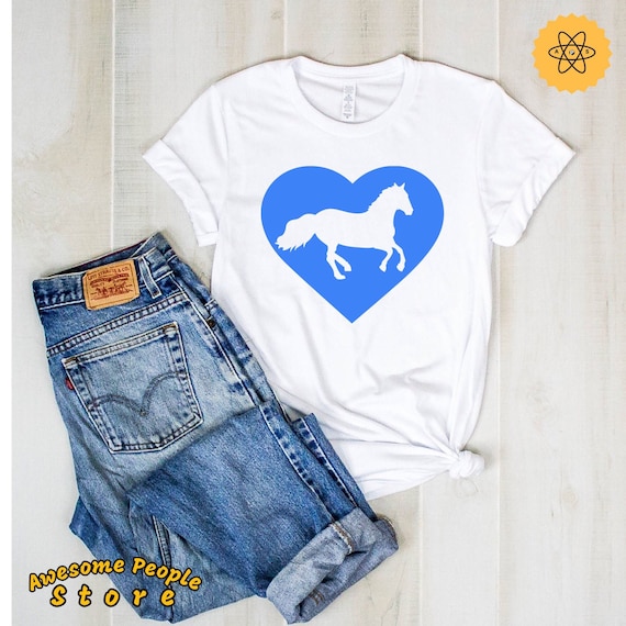 Horse Lover T Shirt Gift for Women | Equestrian Love Heart T-shirt For Mom / Daughter / Teen Girl | Female Birthday Clothing Idea For Her