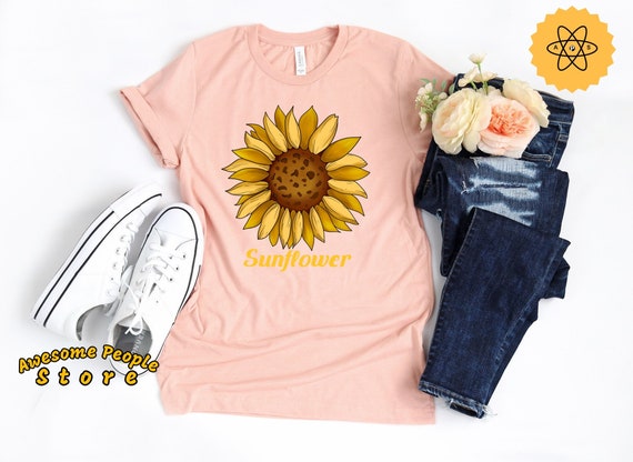 Sunflower Tee, Vintage Sunflower Shirt, Design Art, Sunflower Tee Shirt, Sunflower, Sunflower T Shirt, Sunflower Shirt, Sunflower Party