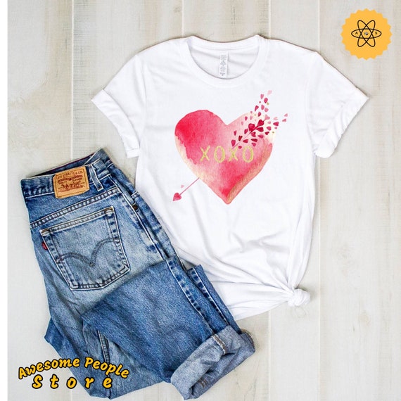 Valentine Heart Shirt, XOXO Love Shirt, Valentines Gift For Her, Love Heart Shirt, Love Red Heart, Sweatshirt, Hoodies