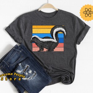 Skunk Shirt, Vintage Skunk, Skunk Party, Skunk Mom, Skunk Tee, Skunk Gift, Skunk Pet, Skunk, Retro Skunk, Zookeeper, Pro Animal
