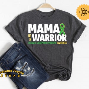 Mama eines Kriegers, Beckwith Wiedemann-Syndrom, Beckwith Awareness, gelb grünes Band, schwarzes Band, Beckwith-Band, Unisex-Tee