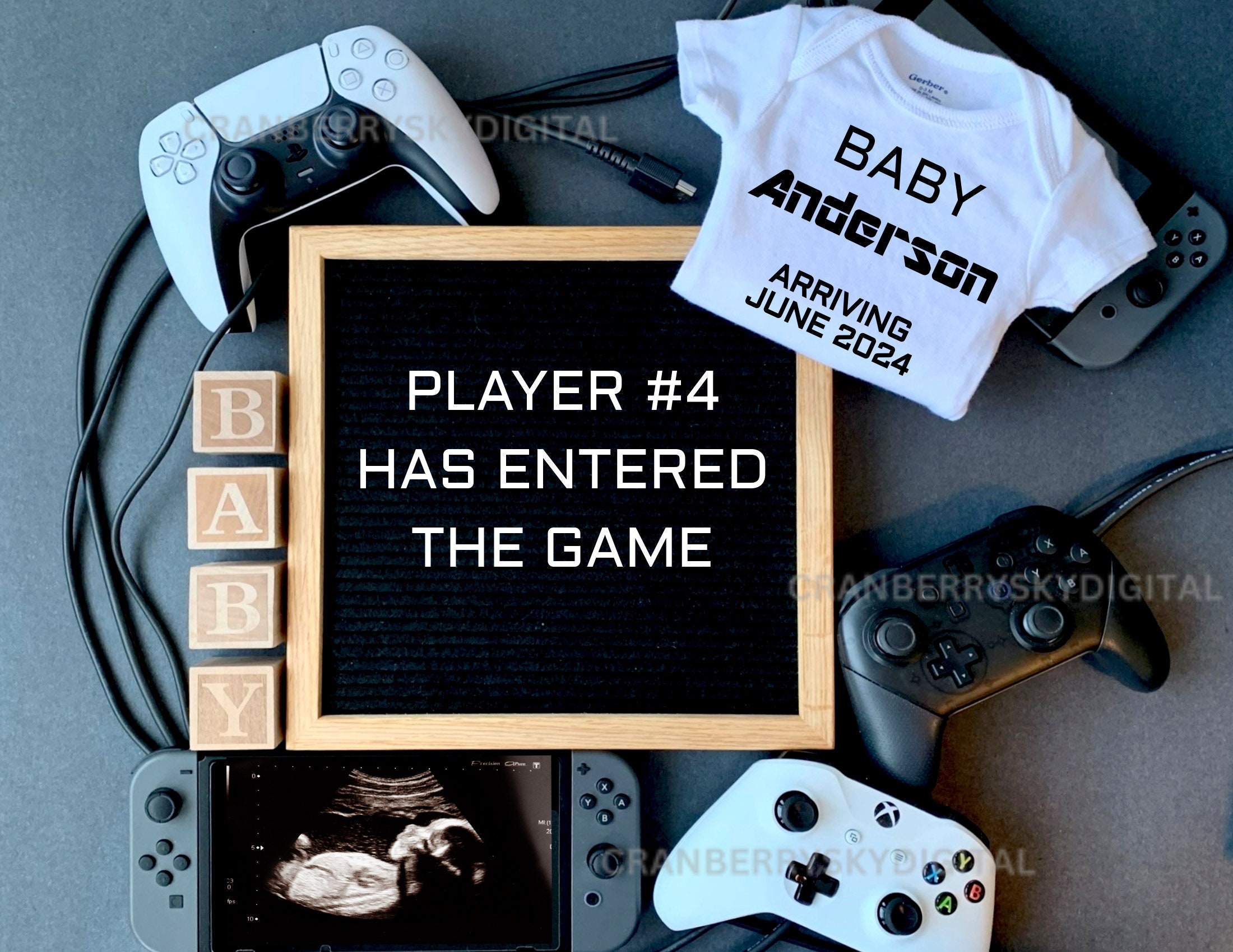 Player 4 Loading Pregnancy Announcement Maternity | Greeting Card