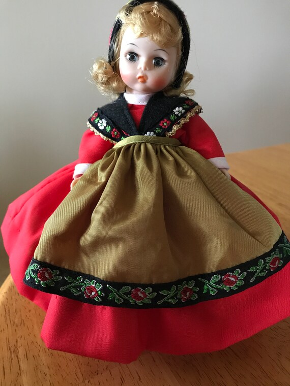 old madame alexander dolls