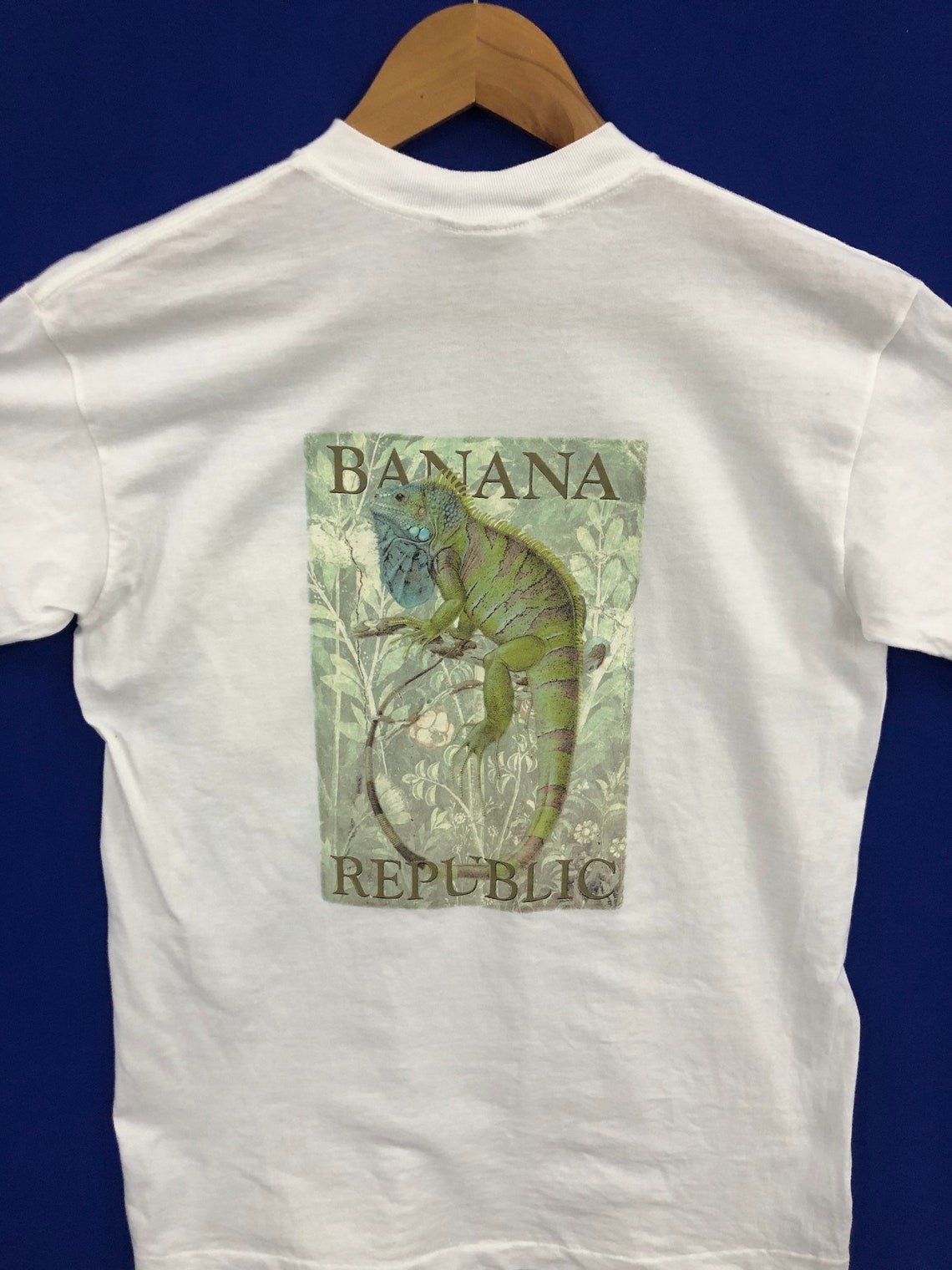 Vintage 80s Banana Republic travel & safari wildlife Iguana Etsy