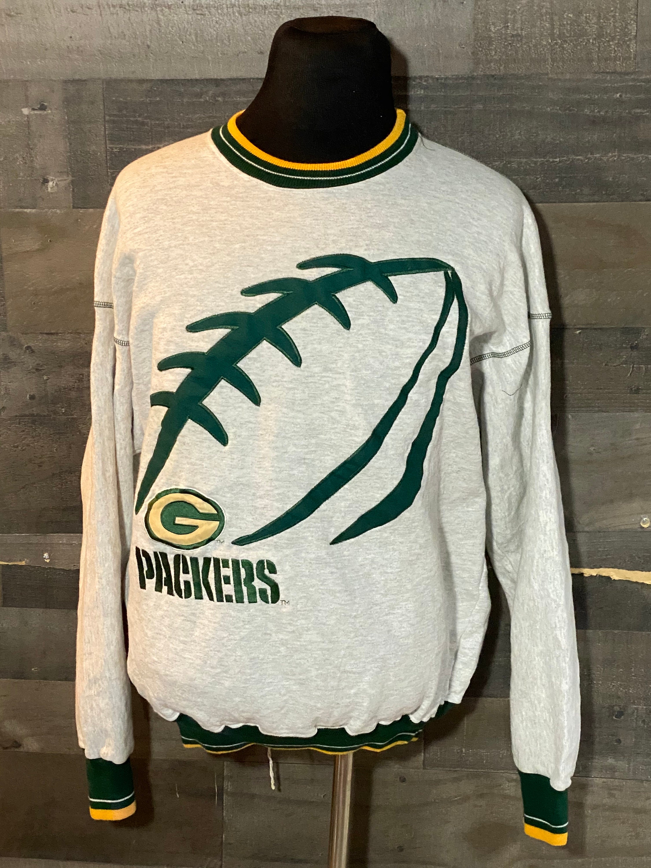 gray packers sweatshirt