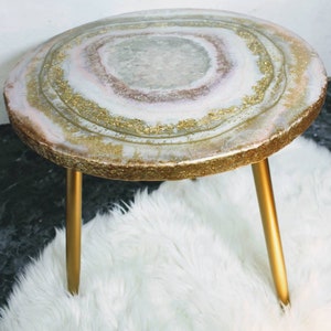 Geode Table Resin Epoxy Round Side End Coffee Commission Any Color Personalized modern decor Hollywood Mid-century Living room Gold Pink
