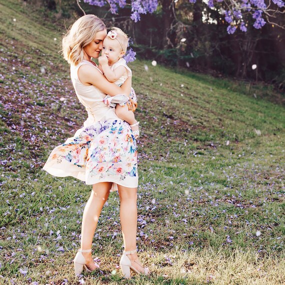 mommy and me photoshoot outfits