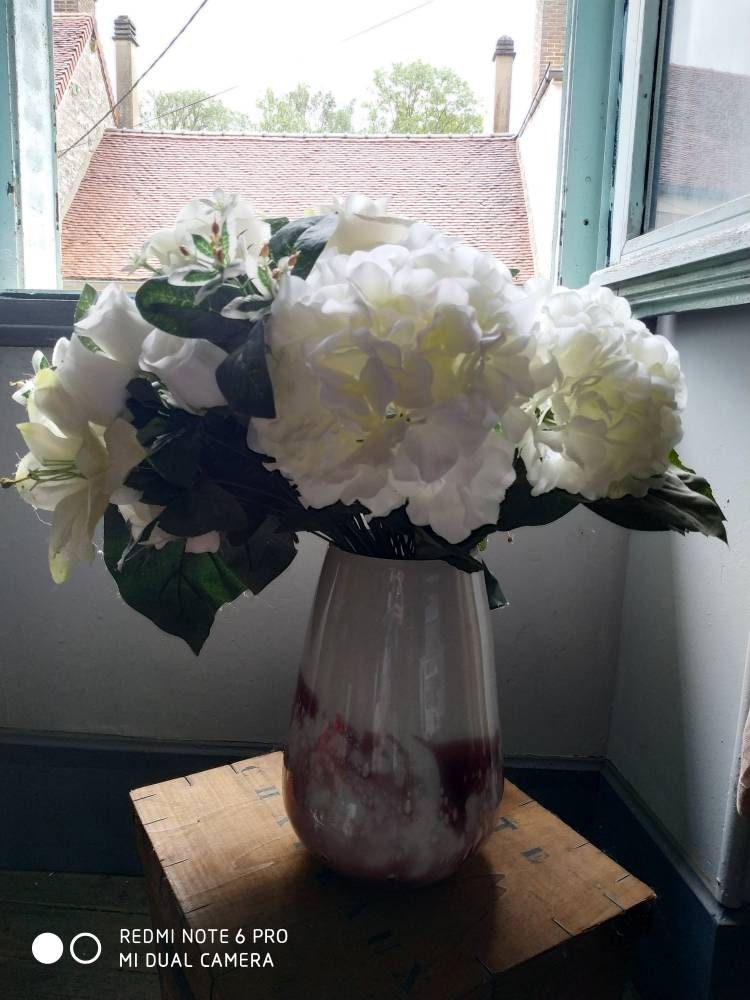 Beau Vase en Verre Blanc et Violet, Superbe Grand Violet.