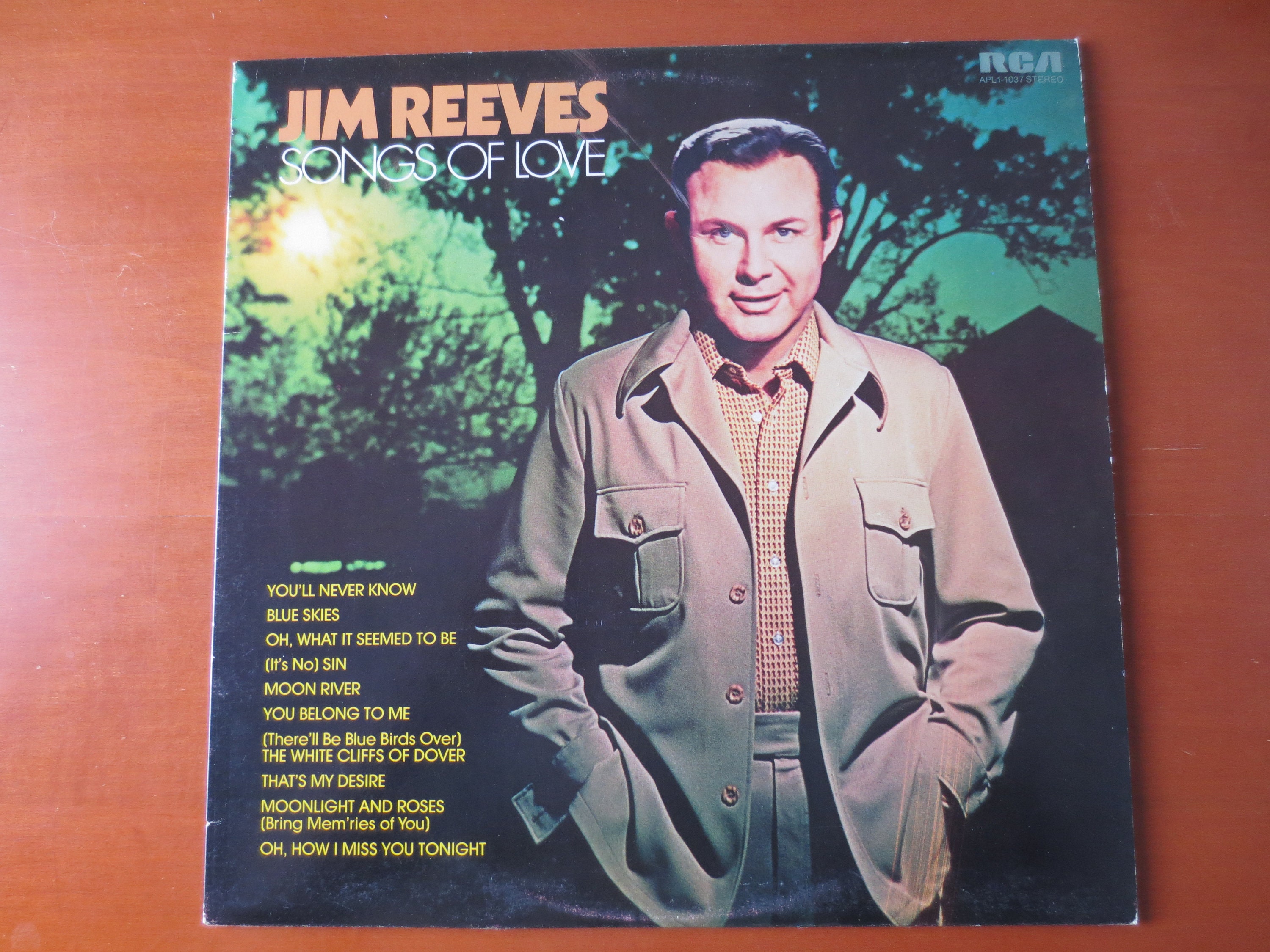 Vintage Records JIM REEVES Songs of LOVE Jim Reeves Albums Jim