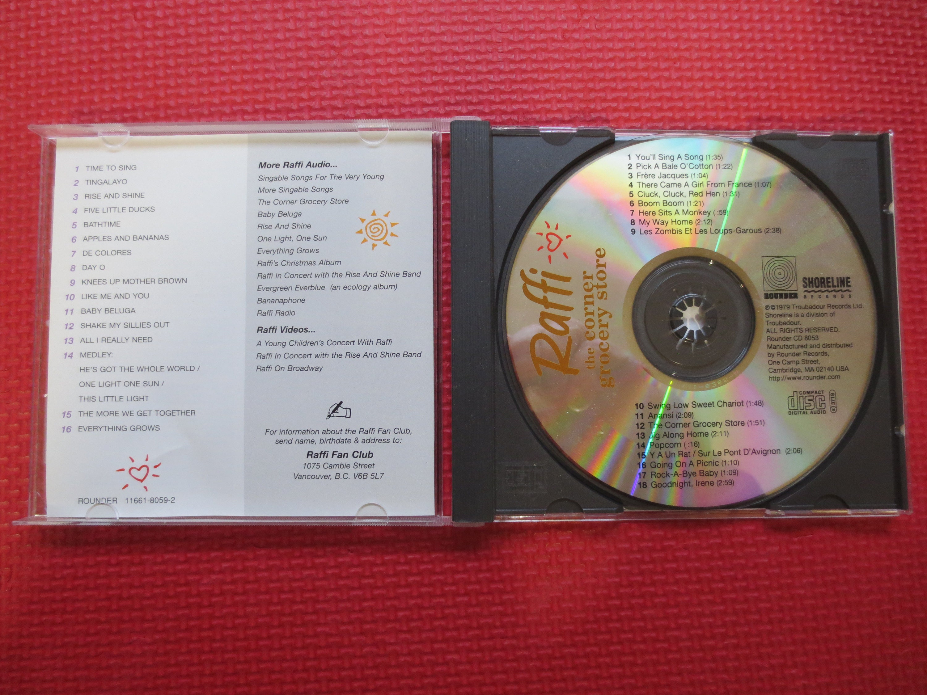 Vintage Cds, RAFFI, MISMATCHED Cd, in Concert COVER, Grocery