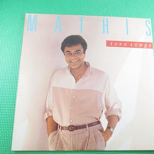 JOHNNY MATHIS, LOVE Songs, Johnny Mathis Album, Johnny Mathis Vinyl, Johnny Mathis Lp, Johnny Mathis Record, Vintage Records, 1988 Records