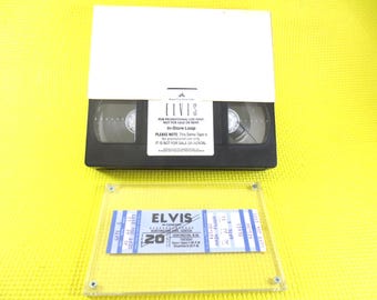1977 Elvis-concertkaartje en promo-videoband - Huntington Wva
