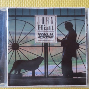 Vintage Cds, JOHN HIATT, WALK On, John Hiatt Cd, John Hiatt Lp, Rock Album, John Hiatt Albums, Pop Cds, Classic Rock Cds, 1995 Compact Disc