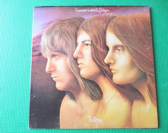 Disco de vinil vintage da trilogia EMERSON LAKE and PALMER, 1972