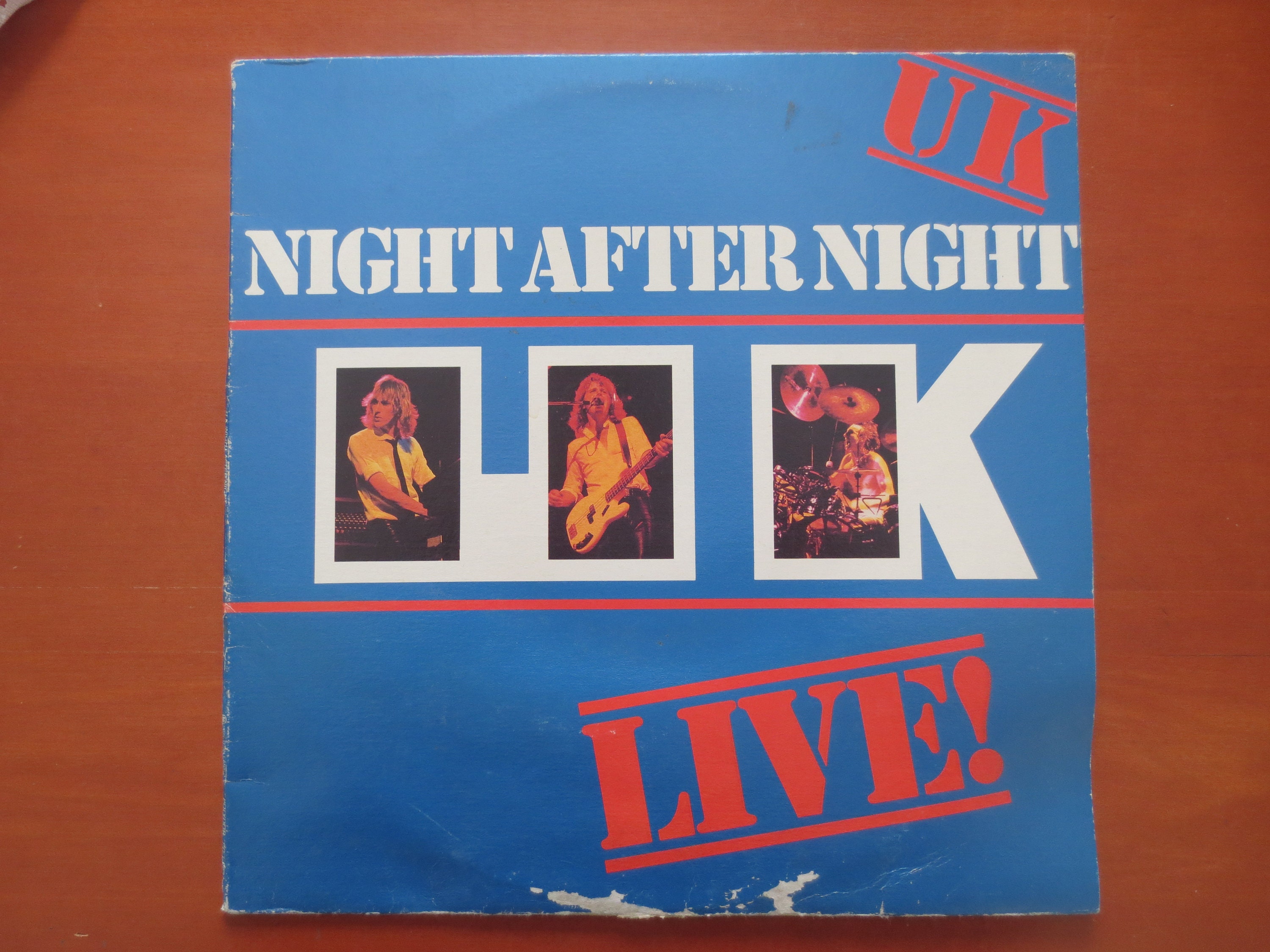 Vinile LP vintage del concerto live britannico "Night After Night" - 1979