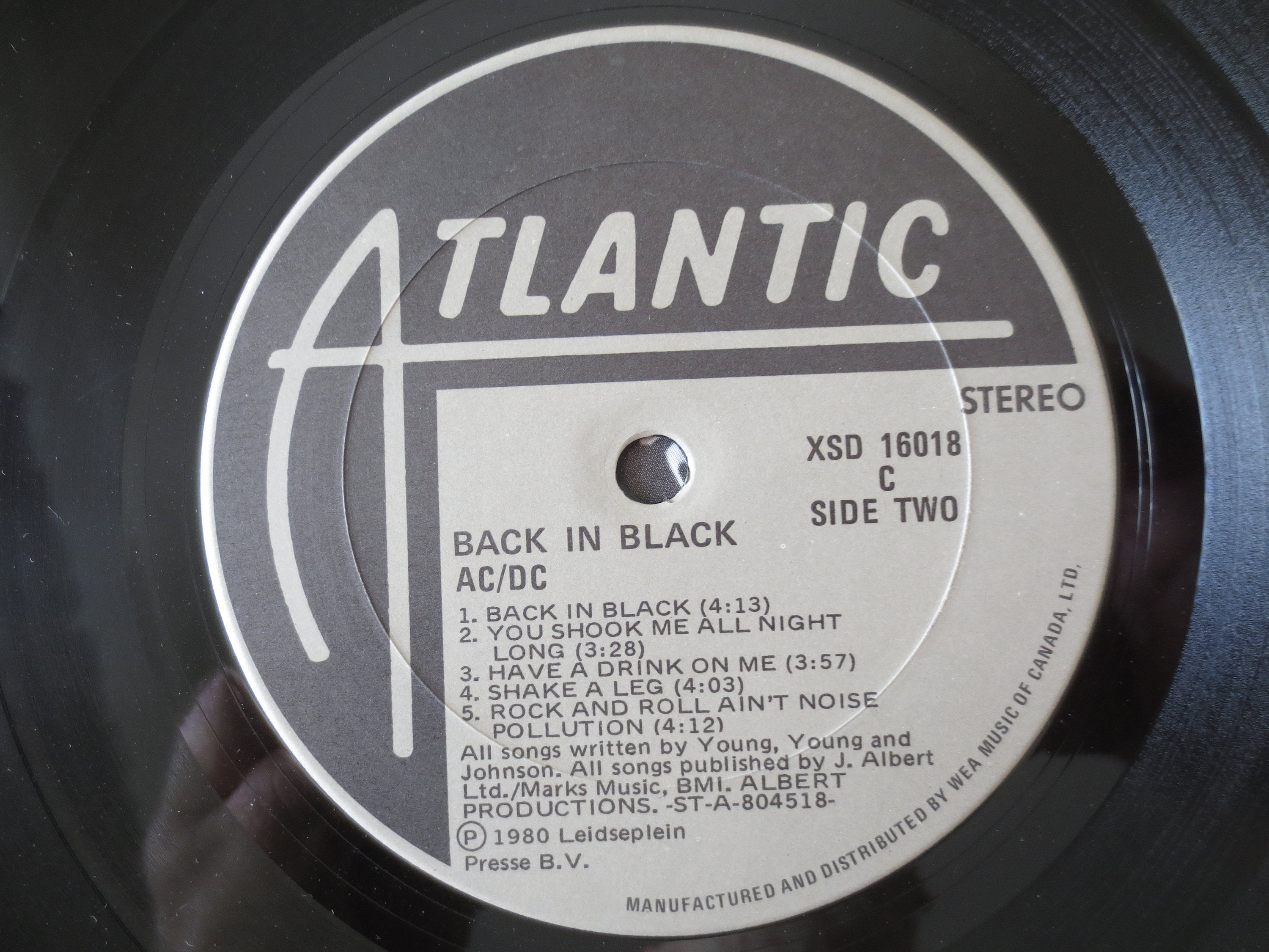 AC/DC バック・イン・ブラック レコード - 1980年 ロックLP - Etsy 日本