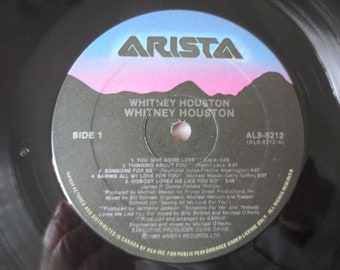 Whitney Houston 1st レコード　AL8-8212 美品　名盤 Whitney Houston 1st レコード AL8-8212 美品 名盤 - メルカリ