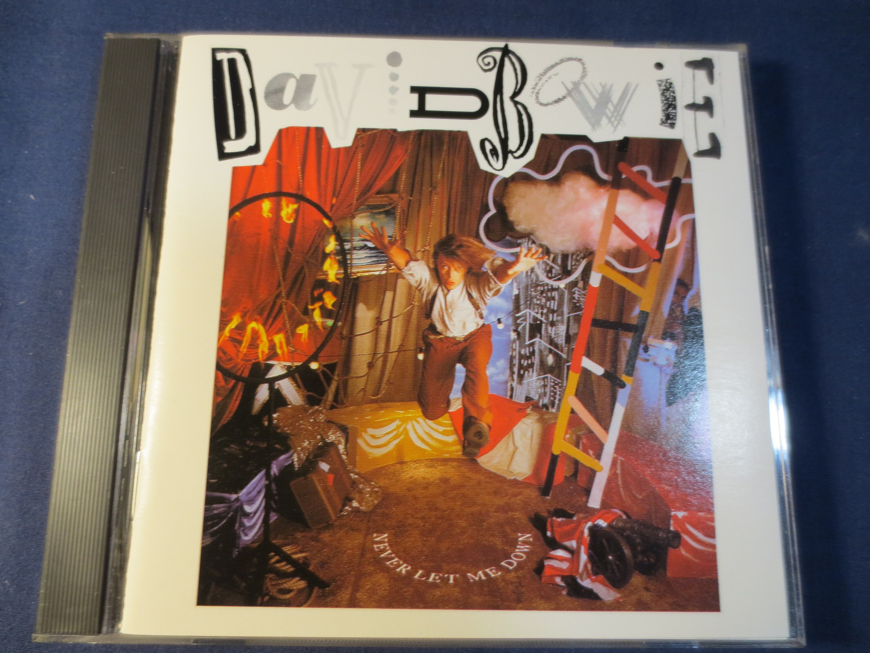 Vintage Cd's, DAVID BOWIE, Never Let Me Down, David Bowie Cd,  David Bowie Album, David Bowie lps, David Bowie Songs, Cd, 1987 Compact Discs