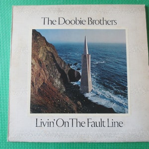 The DOOBIE BROTHERS, The FAULT Line, Rock Record, Classic Rock lps, Vintage Vinyl, Record Vinyl, Vinyl Record, Vintage Records, 1977 Records