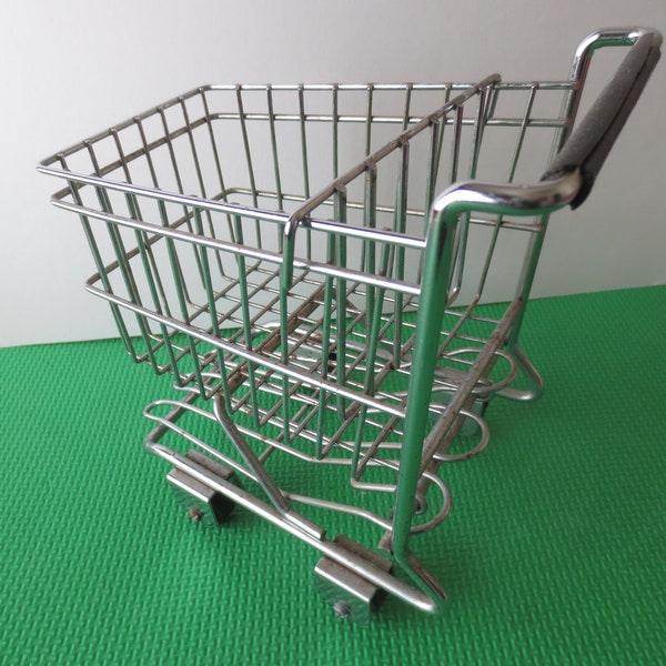SHOPPING CART, COLLECTIBLE Art, Novelty Gifts, Grocery Store Cart, Metal Art, Metal Sculpture, Advertising Can, Storage Tin, Vintage Tin